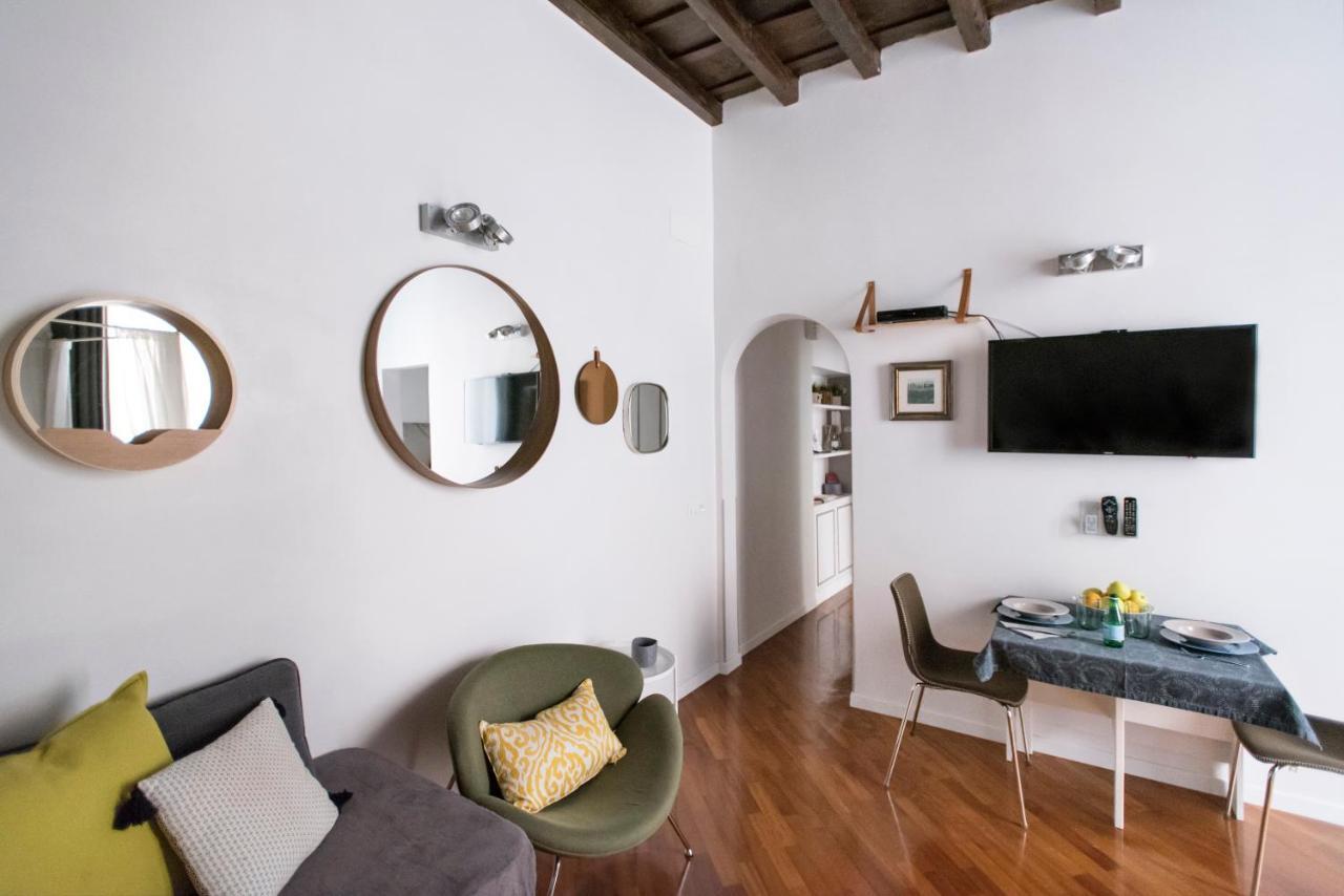 Apartment Near Trevi Fountain Rome Exterior photo